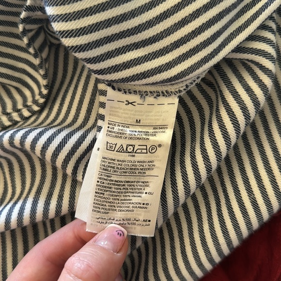 Embroidered Long Sleeve - Picture 5 of 5